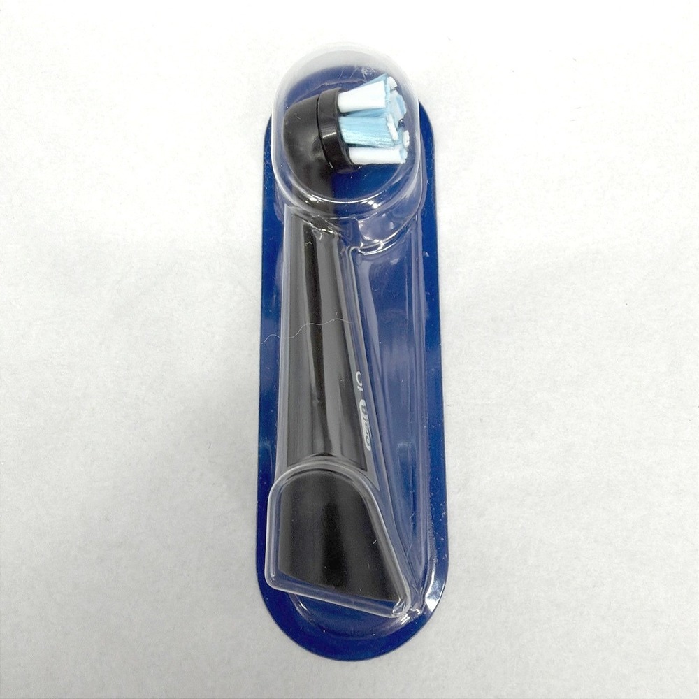 Oral-B iO Electric Toothbrush Replacement Head Black Clean Hygiene 1 Count